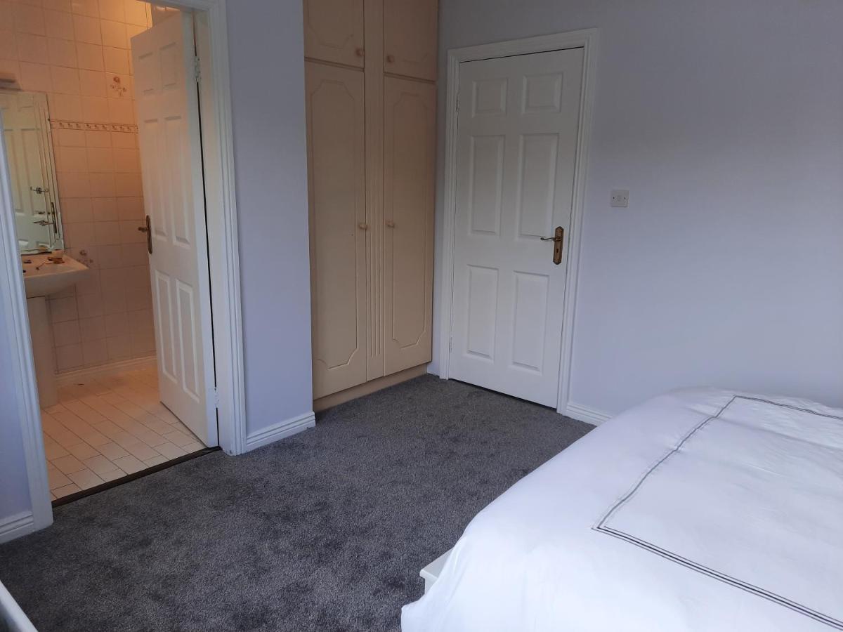 4 Bedroom, 15 Min To Limerick City Quiet Retreat. מראה חיצוני תמונה